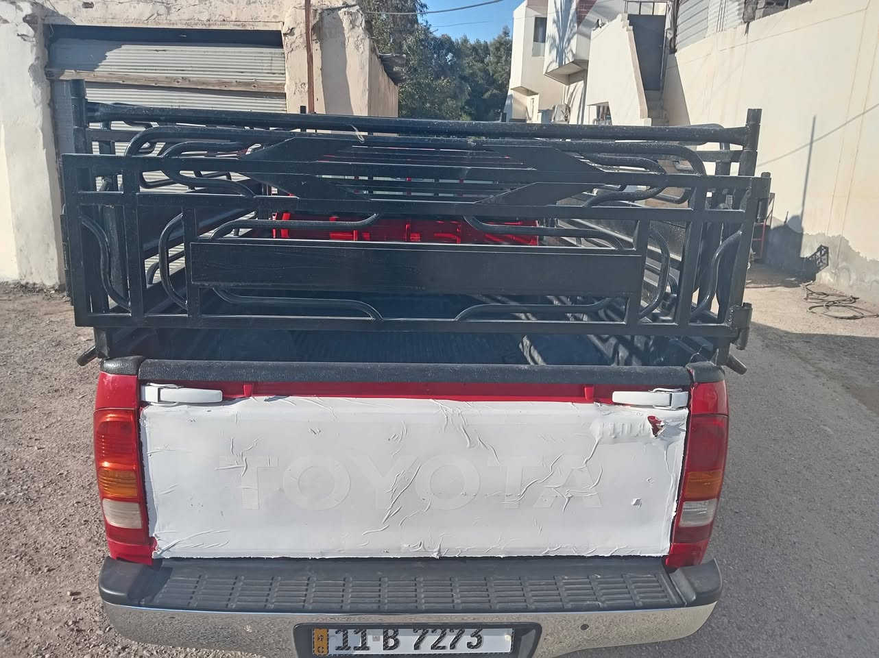 سلام عليكم ورحمة الله وبركاته
سياره اي نقص مابيه خير من الله
سياره كامله مكمله صلوات على محمد وآل محمد مال محتاج أمنت الله لو ممحتاج جان مابعته

سياره لبيع

هيلوكس 2011
مكفوله كفاله عامه
سنوية الى 2030
رقم بغداد 

رقم الاستفسار هذا الرقم ***********
