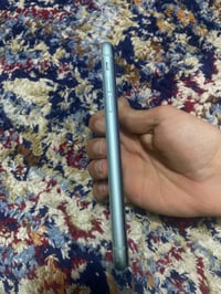 آيفون 11 • شاشة مكسورة • شغال