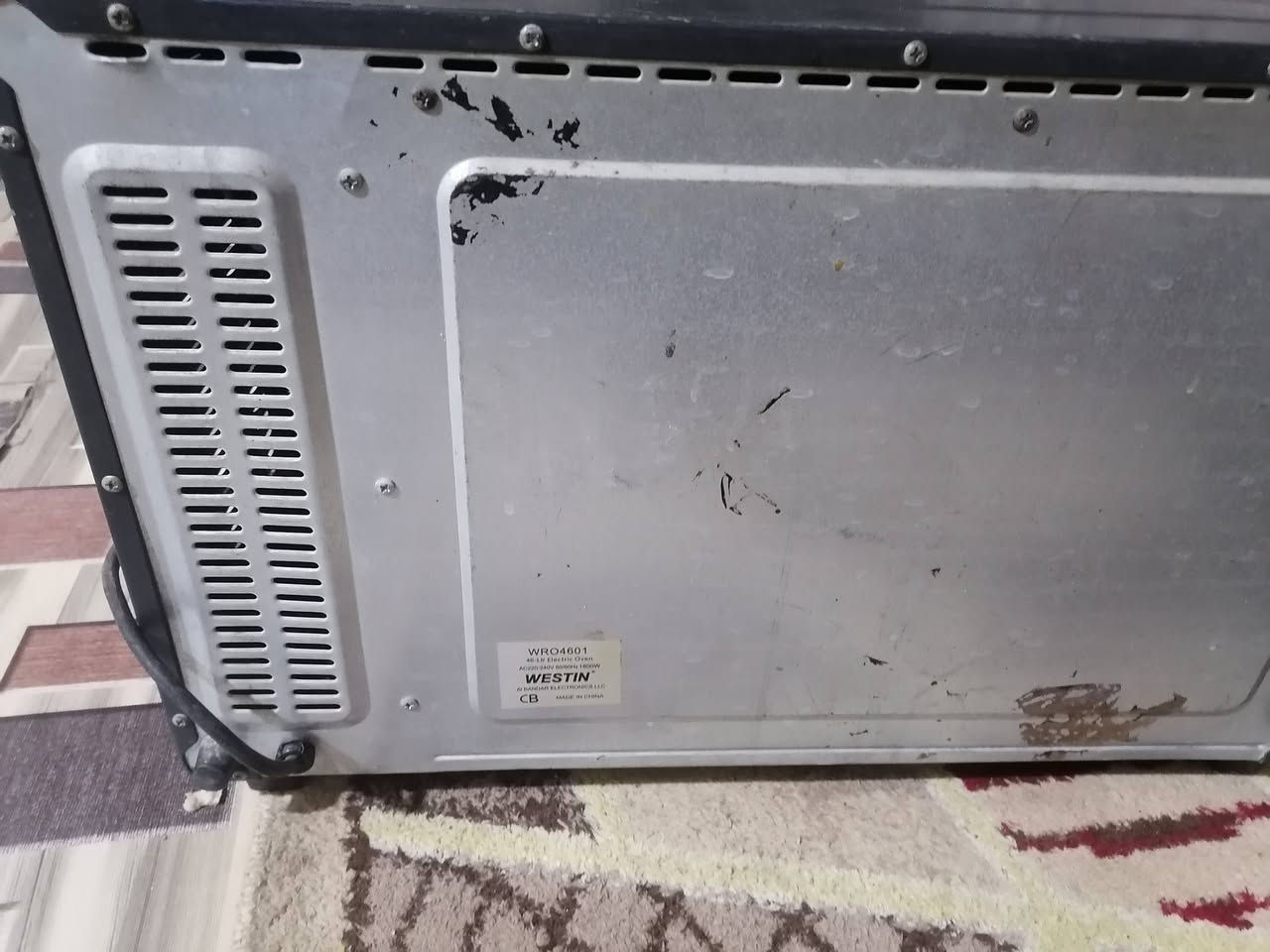 السلام عليكم
اوفنات مستعملات للبيع شرط الشغل
الأبيض نوع جوسونيك تركي ب ٢٠
الأخضر نوع نيوال تركي ب ٢٠
الأسود ماركة ويستن ب ٣٠
العنوان الزبير ***********
