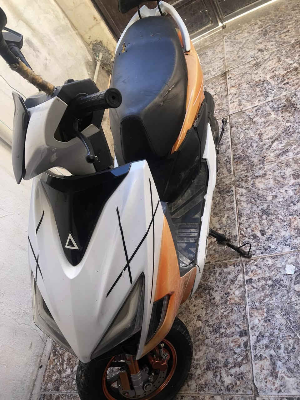 سلام عليكم دراجه للبيع نوع اف اس دراجه كلشي ما بيه بس شوي كابريته يرادلها تنضيف سعر 250


**إذا كنت صاحب هذا الإعلان وتريد حذفه لأي سبب، رجاءا أرسل رسالة إلى الدعم الفني**