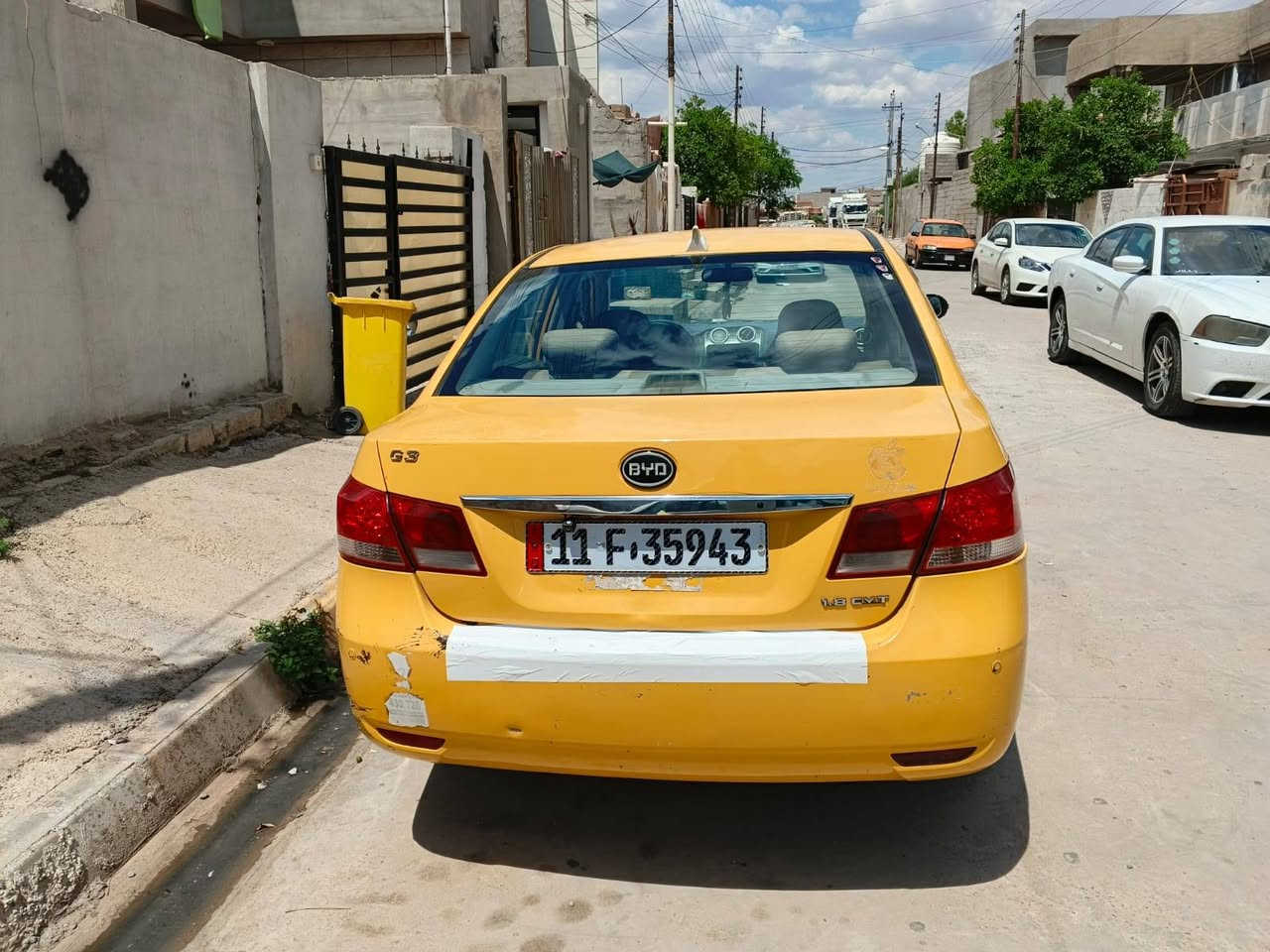السلام عليكم بي وايدي جي 3 موديل 16 بيها بس باب السكن بي معجون او راس البونيد بي معجون شويه كير محرك مابي عيب تبريد شغال كير اوتو فتحه او بصمه اتريد تحويل اتريد وكاله اني حاضر خابر او تدلل مكاني كركوك  ***********  السعر 53 او بي مجال
