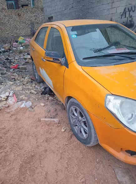 ام كي سياره جاهزه سعره ٢٦ مكانه بغداد الشعله رقمه بغداد نكليزي بسمي مصفره هيئه وغرت

***********
