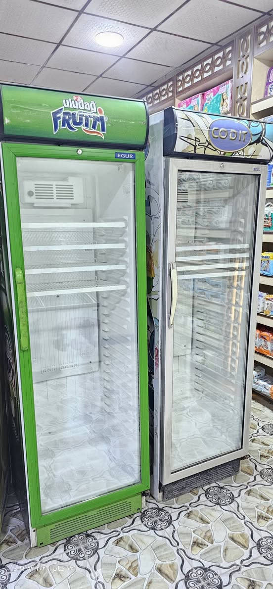 عارضات عمودية تصفية أسواق
نظيفات وتبريد فول
سعر الوحده ٢٧٥
للاستفسار ***********
