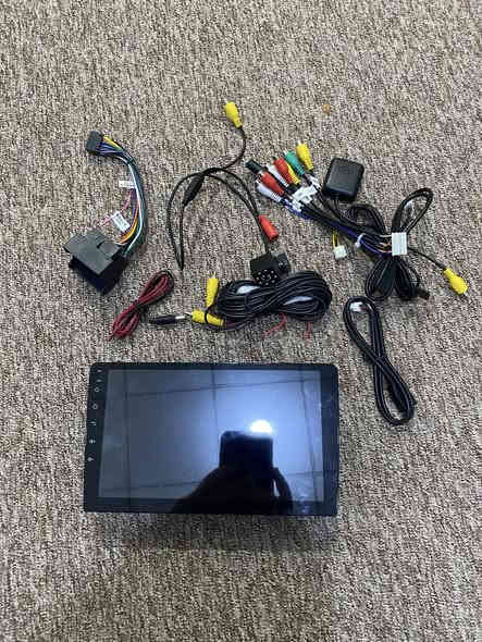 من رخصة الادمنية
متوفر شاشة سيارة حجم 10 جوكر  ترهم على كل السيارات تعمل بنظام اندرويد
شاشة سيارة حجم 10 انج، تعمل بنظام اندرويد 13، كوالتي ممتاز جدا ،
السعر 60 الف يتوفر توصيل لجميع انحاء العراق
للحجز يرجى مراسله ***********
