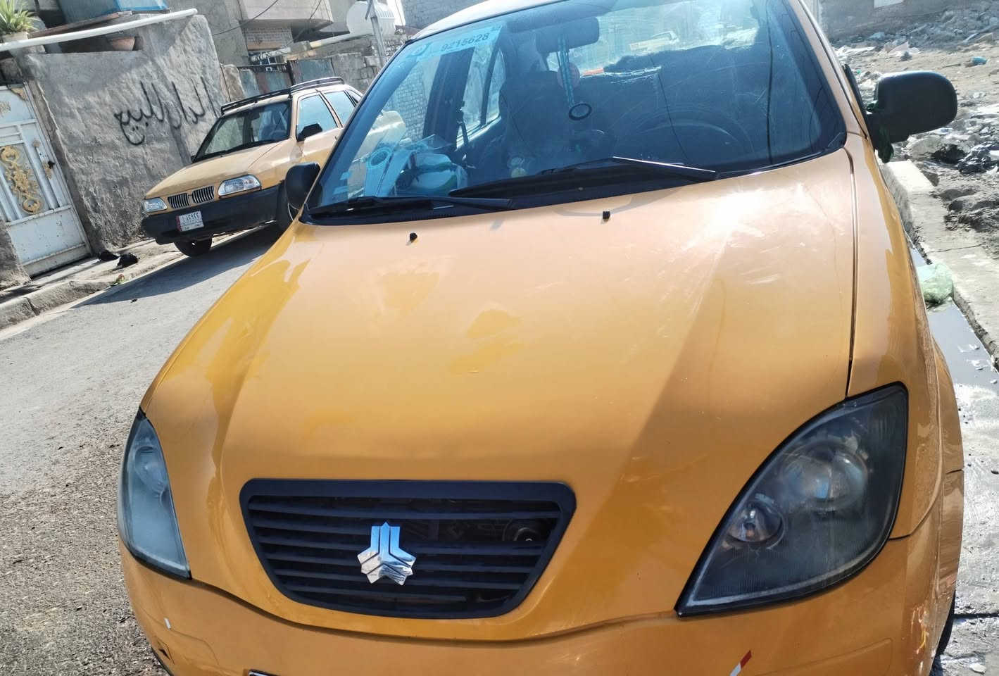 السلام وعليكم سيارة طيبة موديل 2018 مكفوله من الاظرار والصبغ  بيها صدر 75نظيفة   كهربائيات كاملة لايت زنون لايتات امامية رقم انكليزي  يعني سيارة جاهزة     قفل السيارة  السنتر لوك السويج قفل عن بعد  السيارةلا خياس لا شيي
سيارة كامله  يعني سيارة فد شي   ومن هذه الامور سيارة شوفتها حلوه 
مكانها سبع قصور شارع ابوعلي قرب اسواق سامي  للاستفسار اكثر واتس واتصال متوفر ع هذا الرقم  *********** 
السعر 47 وبيه مجال
