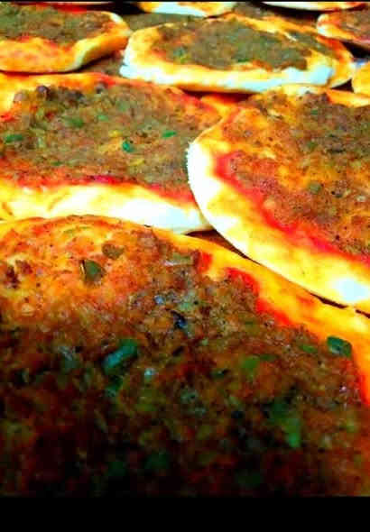 اللهم صل على محمد وال محمد تجهيز وجبه لحم بعجينه وفطاير لحم كصاب طعم رووووعه كربلاء الحجز على الخاص او الرقم  *********** بيه واتساب توجد خدمة توصيل كربلاء
