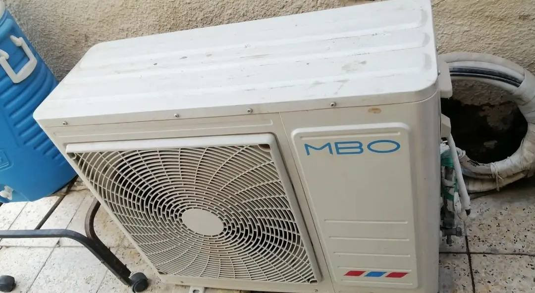 سبلت طن ونص MBO شغال حاليا مفصخ ومفتوح للبيع 
٢٥٠ وبي مجال
الرميثة 
***********
