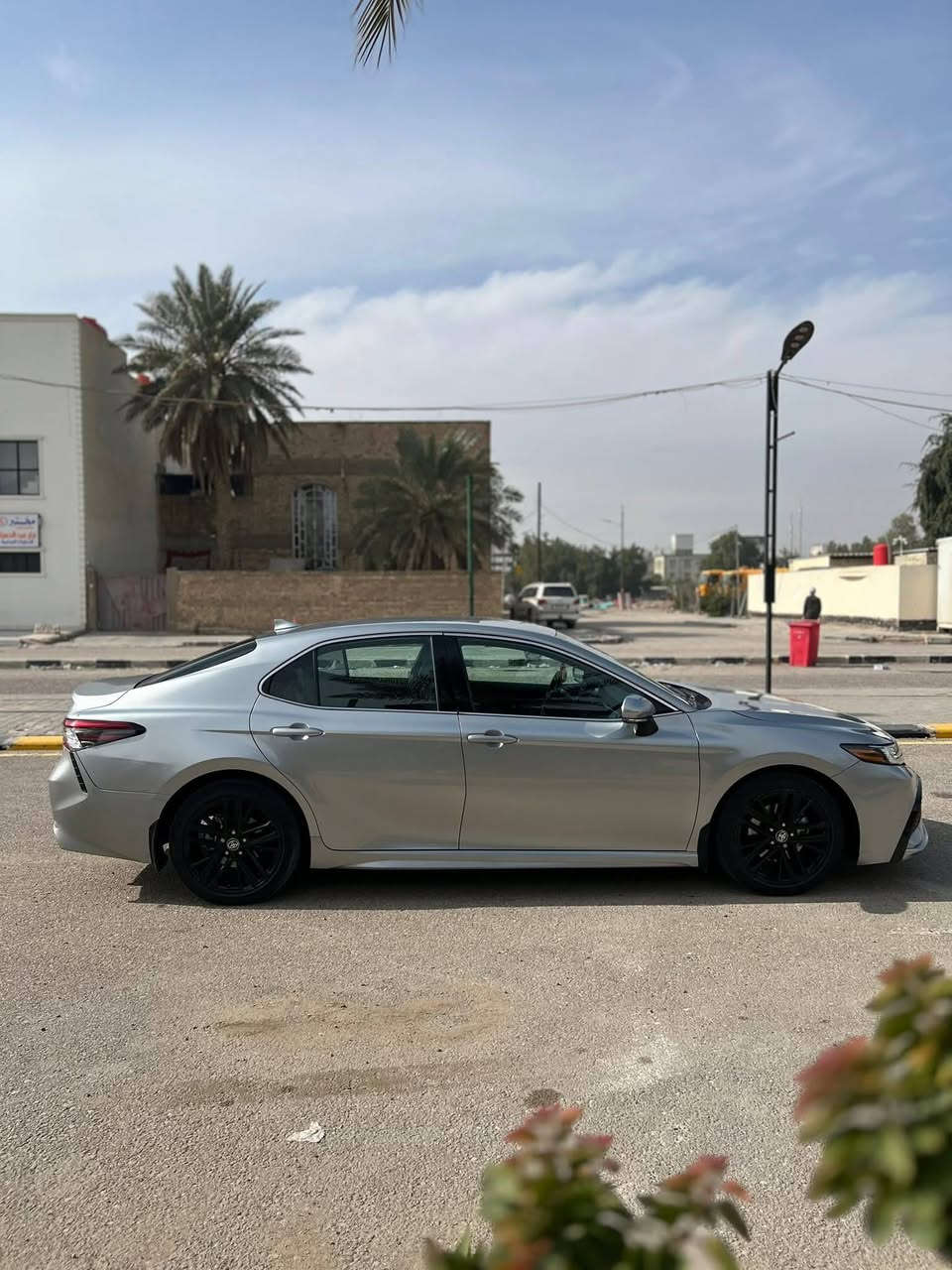 2023 𝐓𝐎𝐘𝐎𝐓𝐀 𝐂𝐀𝐌𝐑𝐘-𝐗𝐒𝐄
هايبرد

تويوتا كامري هايبرد  (XSE) موديل 2023

اللون : رصاصي

عداد المسافة : ml 60

                            

الضرر :  خلفي قبق جنطة  بارد

جميع الايرباكات سليمة 

‏

المواصفات : 𝐗𝐒𝐄

فـول مـواصـفـات عدا الفتحة 

ابواب  بصمة

شاشة  كبير

كاربلي 

كاميرا دوارة 

ويل 19 الرياضي 

 داخل اسود

حساسات خلفيه امامي 

هاند بريك بصمة

اوتو هولد (𝐀𝐔𝐓𝐎 𝐇𝐎𝐋𝐃)

اوتو ستارت (𝐀𝐔𝐓𝐎 𝐒𝐓𝐀𝐑𝐓)

رادار امامي (تحديد مسار)

‏‎رادار جانبي (نقاط عمياء)

‏‎حساسات خلفي 

مانع انزلاق+𝐀𝐁𝐒

3انظمة  (𝐄𝐂𝐎) (𝐍𝐎𝐑𝐌𝐀𝐋)(𝐒𝐏𝐎𝐑𝐓)

تحكيم استيرن+ شفتات استيرن

كشنات جلد ، كشنات كهربائي

كشنات الامامي تدفئة تبريد

لايتات (𝐋𝐄𝐃) عدسة زينون بيلادي

اناره داخليه led  بلادي 

شاحن وايرلس

مثبت سرعه تفاعلي قيادة اليه 

تحديد مسار

السعر 215$

العنوان بغداد ***********
