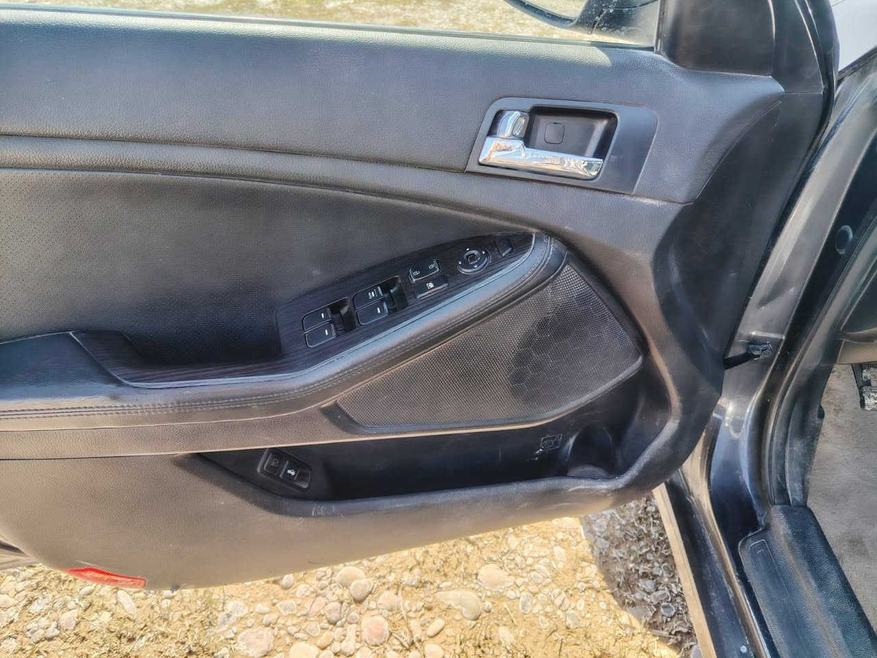 كيا ادوات للبيع موديل ١٤ فول موصفات كلها شرط السعر ٤٤ بيها مجال قليل
***********
