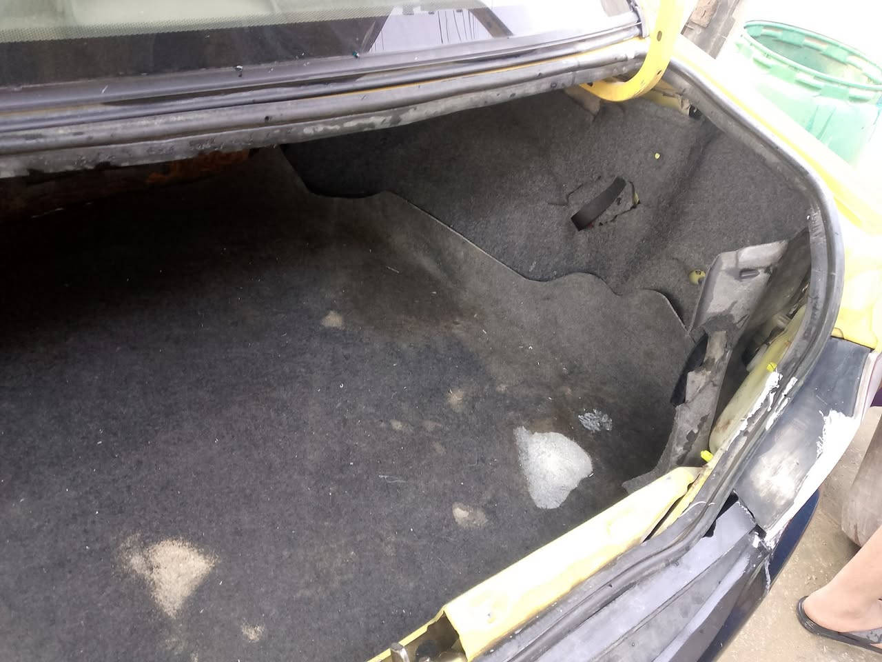 لانسر للبيع موديل 2010 رقم بغداد انكليزي بسمي سنويه وهزه جديده مكينه 2000 مكينه وكير  وتبريد كهربائيات مكفولات تخم تاير شاشه سعره 67 وبيه مجال مكاني بغداد المعامل ***********
