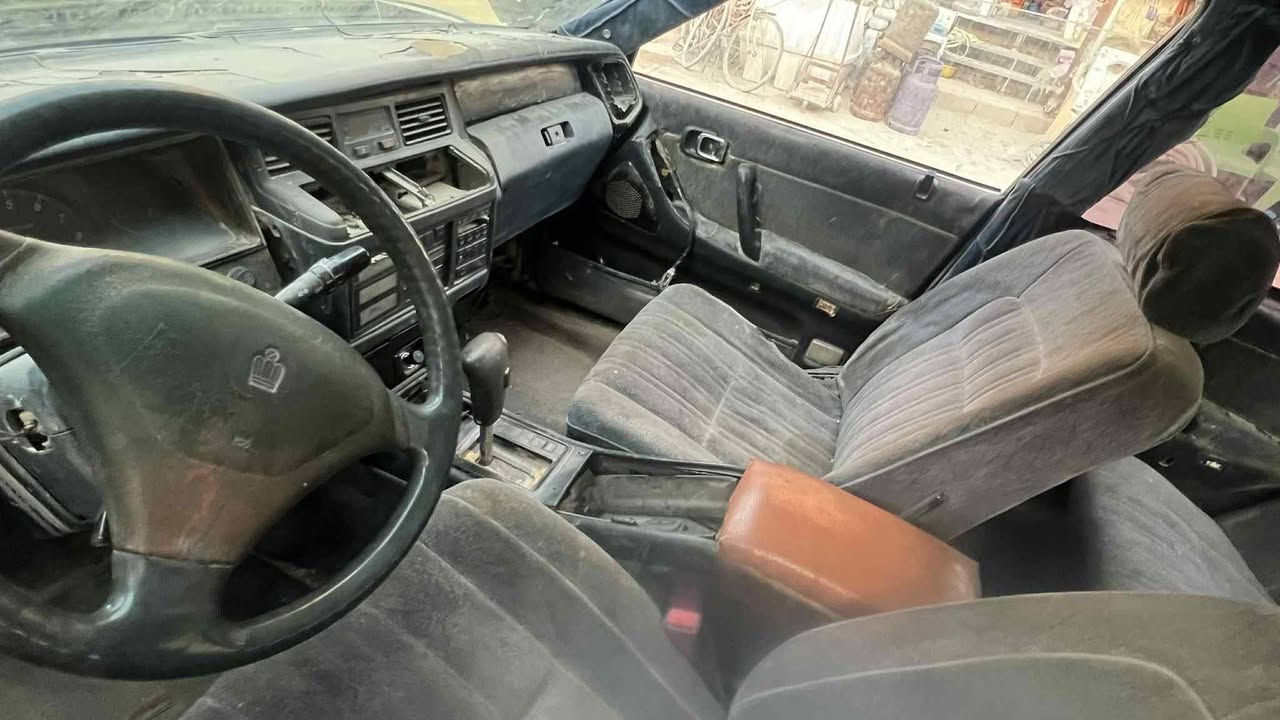 16 ورقة للتواصل ***********
رقمه بصرة مكانه النجف شارع المدينة مكلف بالنشر
