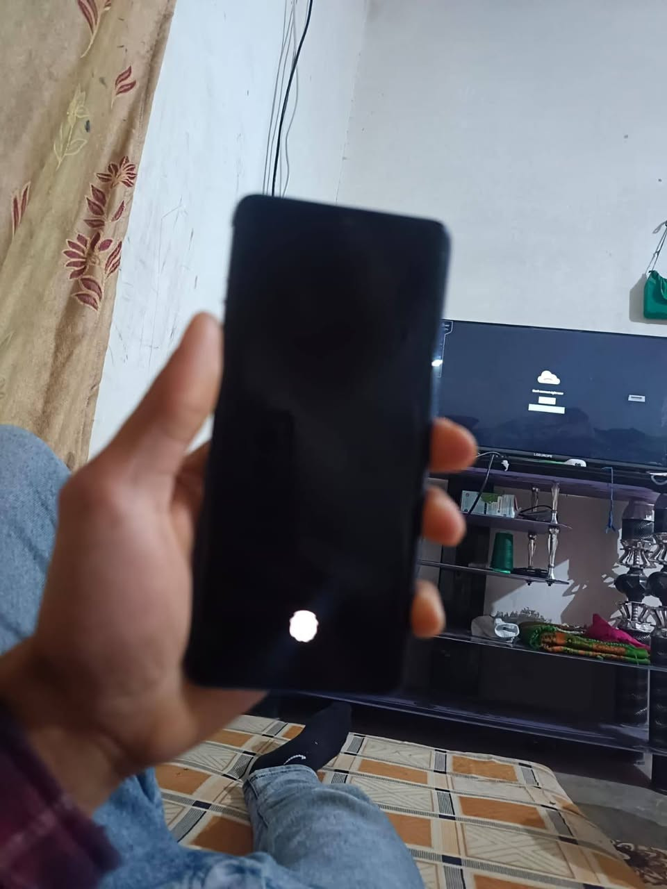 السلام عليكم  مبايل مراوس ب دراجه حتا اذا تعبانه ذاكره 256 ببجي 60 فريم شاشه مضلع مبايل حيل سلس رقمي ***********
