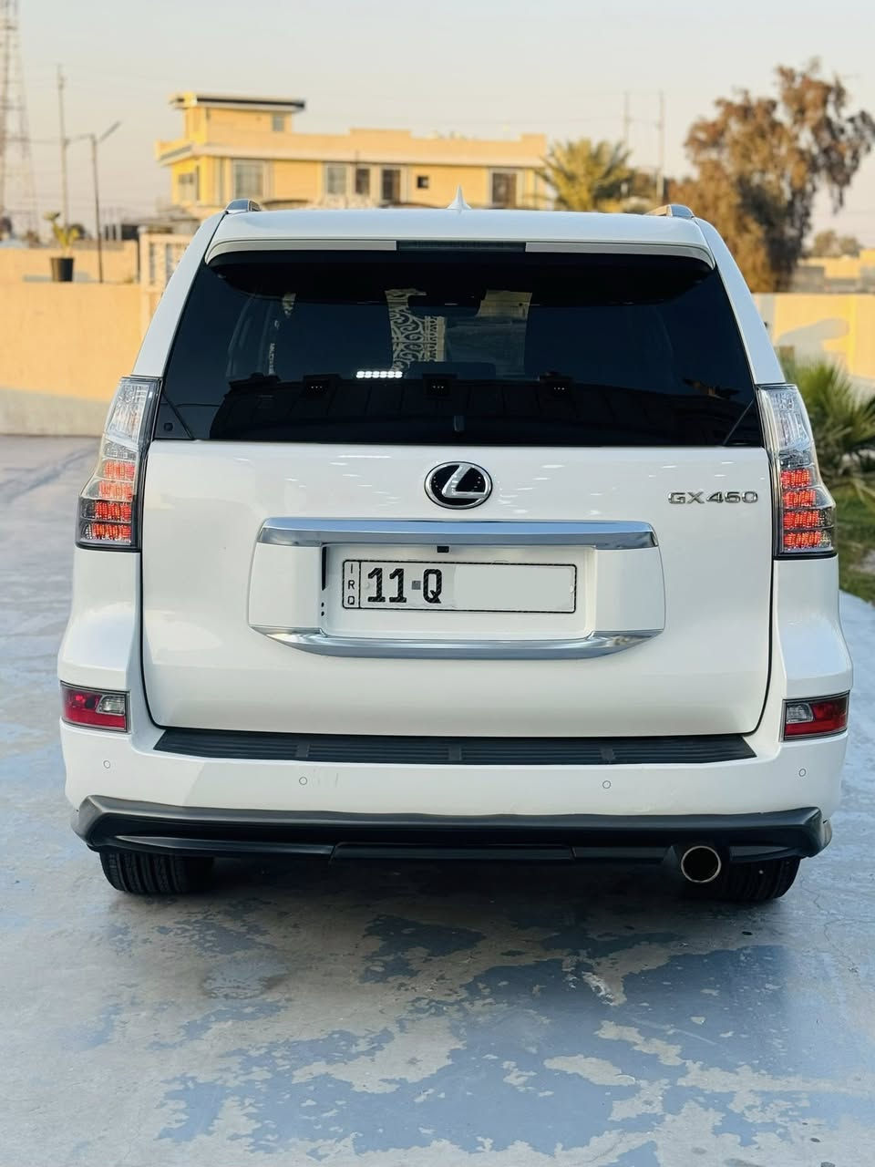 السلام عليكم
للبيع 
لكزز برادو  2022
gx460 premium
محرك 8 سلندر 
4600cc 
السيارة ماشية فقط 28الف 
 السيارة جديدة
.وارد امريكي 
.الحادث جاملق وبنيد 
.رقم بغداد بسمي 
.مواصفات معروفة فول 
.فتحة سقف 
.شاشة كبيرة لمس 
.شاشه ماوس 
.حساسات 
.رادارات بل مري 
. وتحديد مسار  
.كشنات كهرباء تدفئة تبريد 
.المقاعد الخلفية فتح واغلاق كهرباء
٣ قطع تبريد
.وبعد هواي مواصفات مامذكورة 

السعر430 ورقةوبيهة مجال 

مكان بغداد 

رقم الهاتف (***********)
