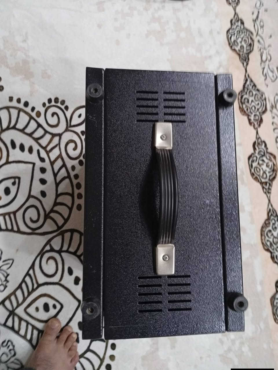 مكس' جديد سعرة 250,الف يوجد توصيل


**إذا كنت صاحب هذا الإعلان وتريد حذفه لأي سبب، رجاءا أرسل رسالة إلى الدعم الفني**