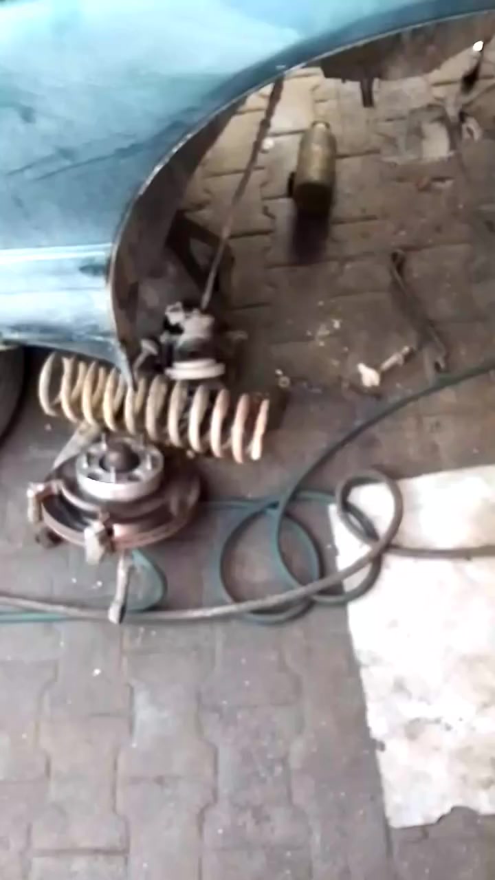 السلام عليكم ورحمه بطه متصل كصه قماره رقم بصره تحويل بيع مراوس العنوان البصره  السعر ،30 تخم تير حديدية جديد  محرك بي بكن ***********
