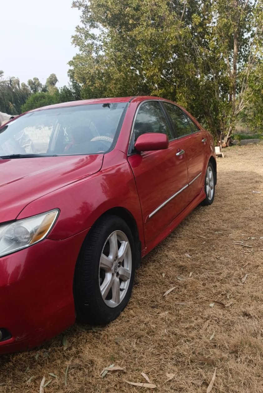 كامري 2007 امريكي 
صبغ  حزام 
ضرر بنيد تبديل وجاملغ خلفي 
المكينه بيهه تبخير 
السعر 68 وبيهه مجال للشراي 
مكاني بغداد ابي غريب 
***********
