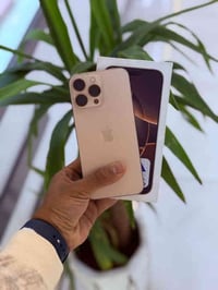 16برو ماكس  بطارية 91  ذاكرة 256  دبل خطZA  لاستفسار واتساب 0771670117...