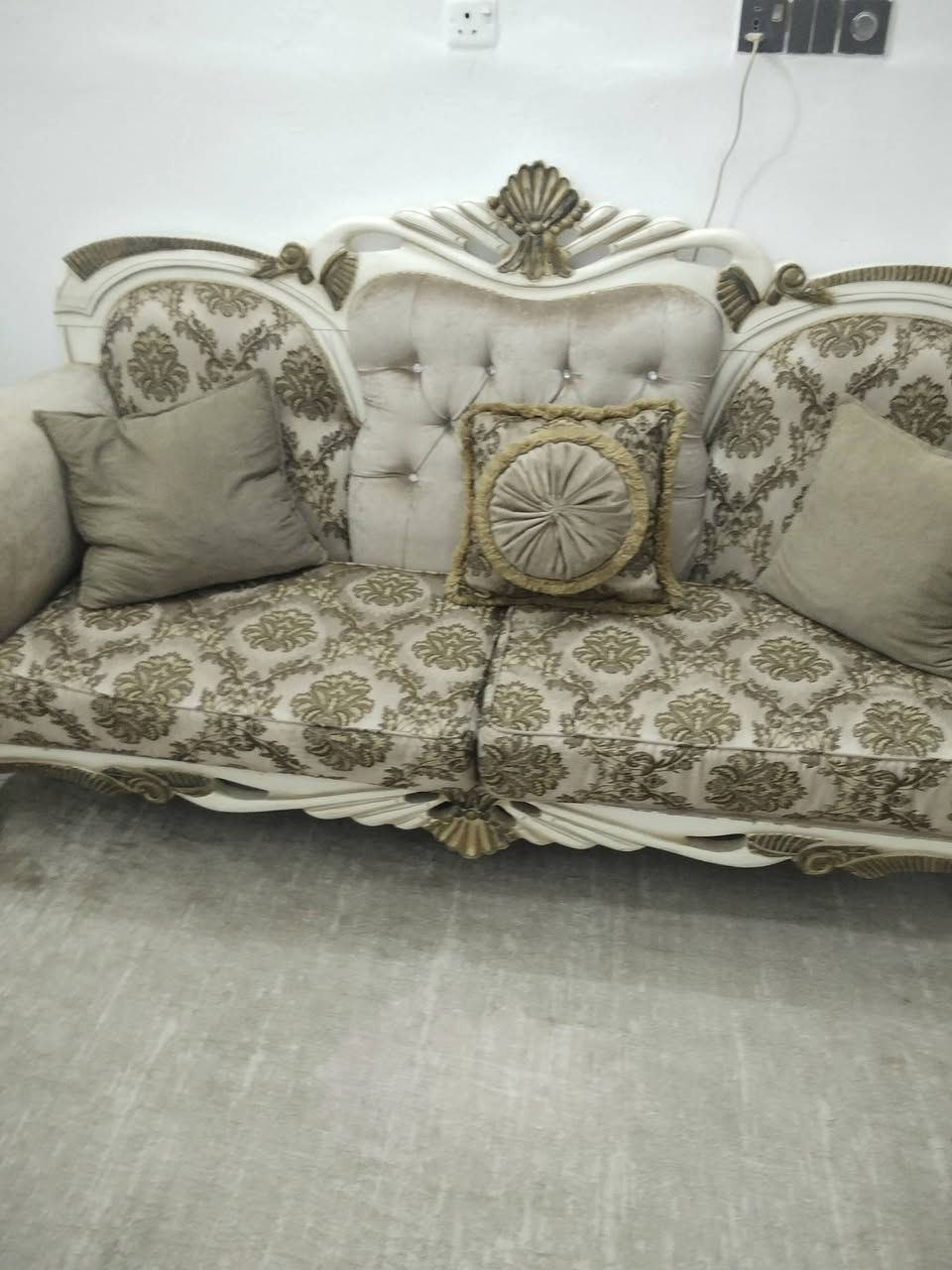 تخم ملكي خشب زان درجه اولى نضافه فول للبيع الاتصال على واتس اب فقط العنوان ميسان حي العسكري


**إذا كنت صاحب هذا الإعلان وتريد حذفه لأي سبب، رجاءا أرسل رسالة إلى الدعم الفني**