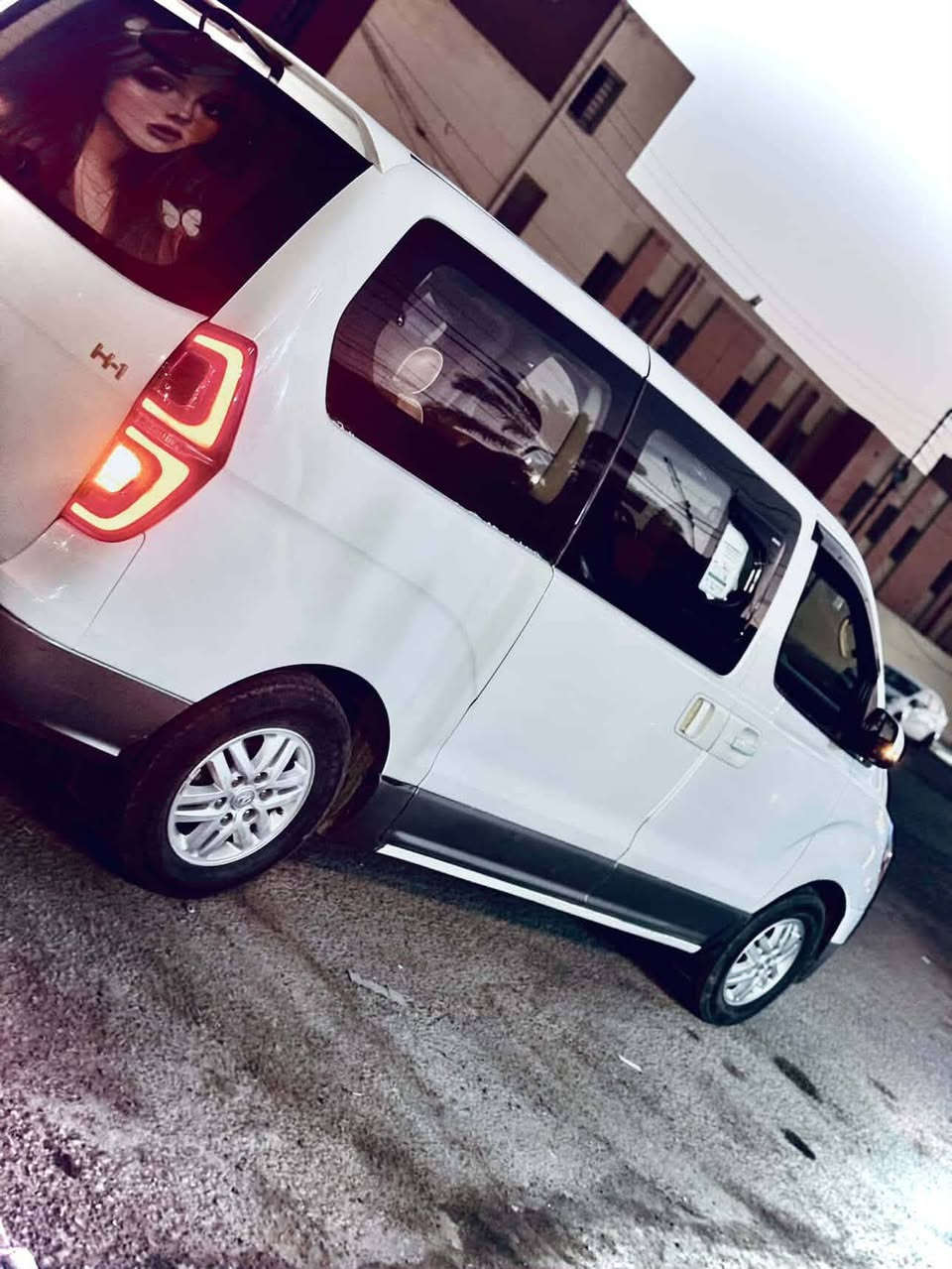 السلام عليكم ستاركس 2013 مفتوح محوره مسكر مكفوله كفاله عامه ماعده شبر بارد سياره جاهزه من كلشي محرك بي بخار رقم قادسيه انگليزي بسمي 
السعر 175 مكان سياره ديوانيه قضاءالشاميه  
*********** #مكلف_بل_نشر_مارد_خاص
