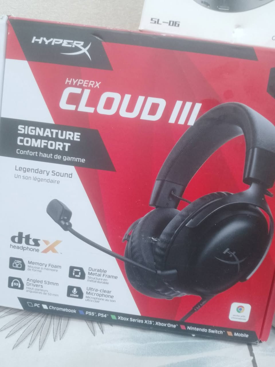 سلام عليكم ايباد M5 ذاكرة 256 استخدام 25 يوم بعدة بحالة الوكالة +سماعة هايبر إكس كلاود3 + فريز موجود وصل السماعة والأيباد وفحص وين مايعحبكم افحص حياكم الله السعر 1400 شلع ***********
