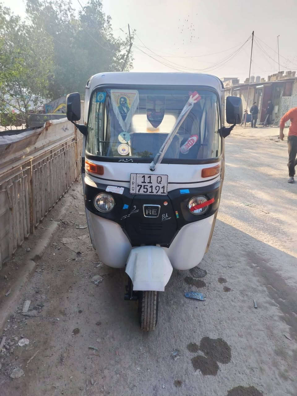 سلام عليكم تكتك موديل 22شهر 11 كفاله عامه من الدعاميه لدعاميه سعر 9وربع وبيه مجال  مكاني بغداد الشعله تكتك جديده ***********
