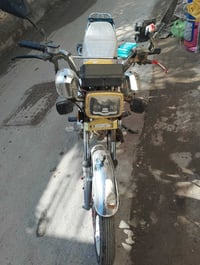 اوراق كاملة • موديل ٢٥ • تقاطع السادة