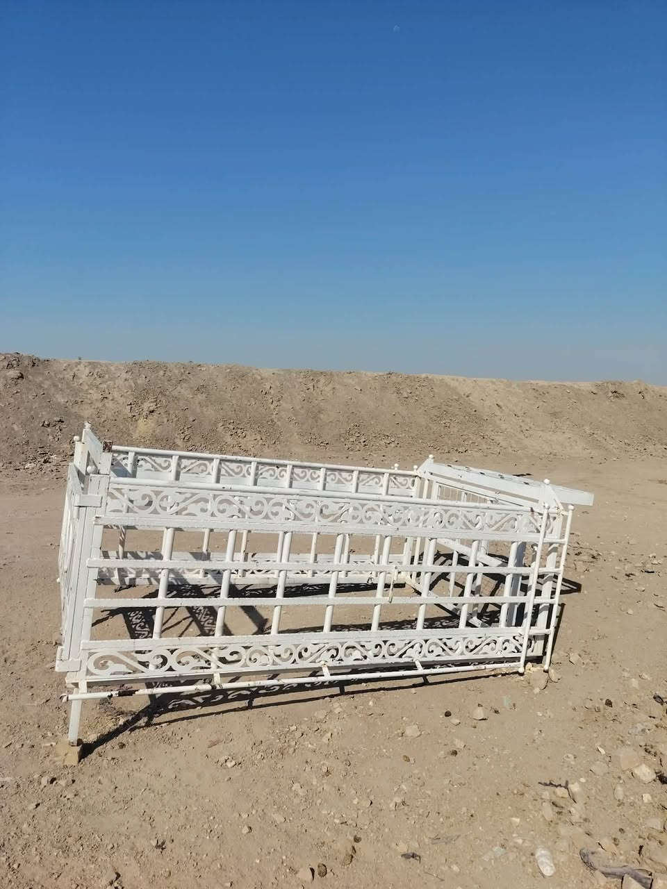 سلام عليكم محجر البيع كلش نضيف ومابيه خياس شرط مكانه السماوه سعره خاص ***********
