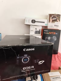 كانون R • عدسة ٢٤-١٠٥ • طقم تصوير