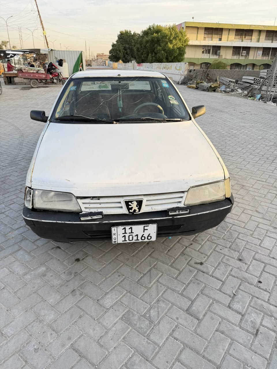 السلام عليكم بيجو 2009 بسمي رقم بغداد الدولي مكينه وكير كورلا 1600 تخم تاير جديد صدرها كله جديد تبريد ثلج تدفأه شغاله السعر 25  العنوان بغداد *********** وبيها مجال
