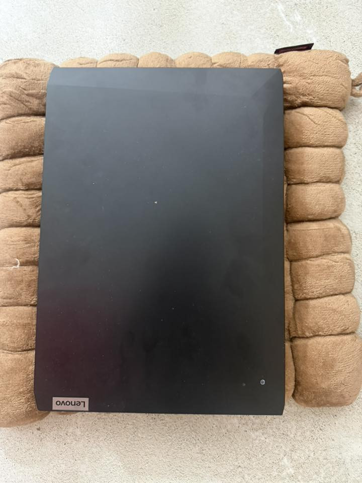 سلام عليكم حبايب القلب Lenovo
المواصفات ممثل مموضح بل صورة تصميم ألعاب قوية 
بس ممستفاد منهة اريد ابيع قيم وتعالي وحاضر 
***********
