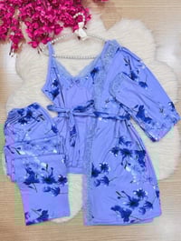 بيجامة ٣ قطع • ون سايز ٥٥-٨٥ كيلو • صناعة سورية