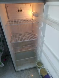 ثلاجه للبيع حجم 14 تبرد كامله السعر 175 اتصال07739166203
