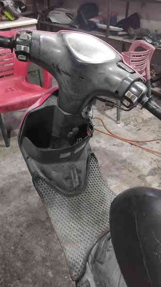 سلام عليكم عدله بلاديه ومختمه 
دراجه كفاله برغي مابيه نقص
مكينته تخبل لا صوت ولا نضوح ولا تبخير مكيتنه مامفتح بيه برغي دراجه ملاحهه يخبلن وكفراته اصليه دراجه شلعه معدل وجاهزه سلف وهندر كهربائياته كله شغاله دراجه نعومه الي ببالك كابيتر مجامع كلهه بلاديه الدراجه رايده ب900 وبيه مجال حك الجيه مكاني بغداد الدوره
*********** بس واتساب هم
