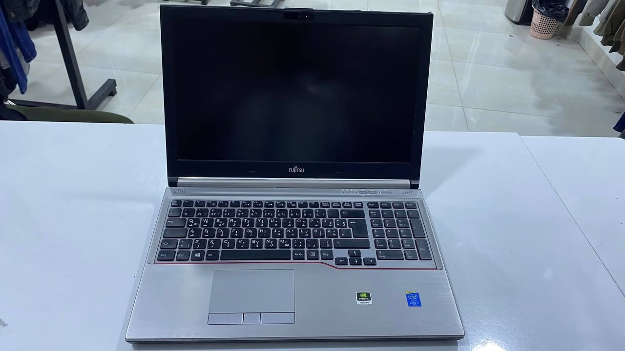 FUJITSU CELSIUS H730 I7
Intel® Core ™ i7 i7-4800MQ بتردد 2.7 جيجاهرتز
وحدة معالجة الرسومات (كارت الشاشة) منفصل: NVIDIA Quadro K1100M
مدمج: Intel® HD Graphics 4600
ذاكرة الوصول العشوائي (RAM) 8 جيجا بايت DDR3-SDRAM 4x SO-DIMM
التخزين 256 جيجابايت (SSD)
الشاشة حجم الشاشة: 39.6 سم (15.6 بوصة)
كثافة البكسل: 1920×1080 بكسل
دقة الشاشة: Full HD

السعر 225 الف دينار 
***********

