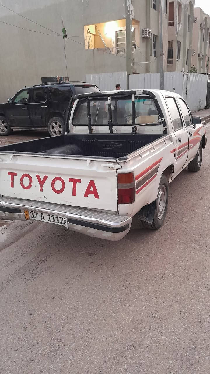 السلام عليكم بيكم مديل ٩٣ ياباني مكينه بلاديه كروسيده كير ومكينه واكسن جدد تخم تاير سنويه جديده ل ٣١ هزه جديده عنوان ميسان سياره احلا من الصور السعر ٤٧ للأستفسار ***********
