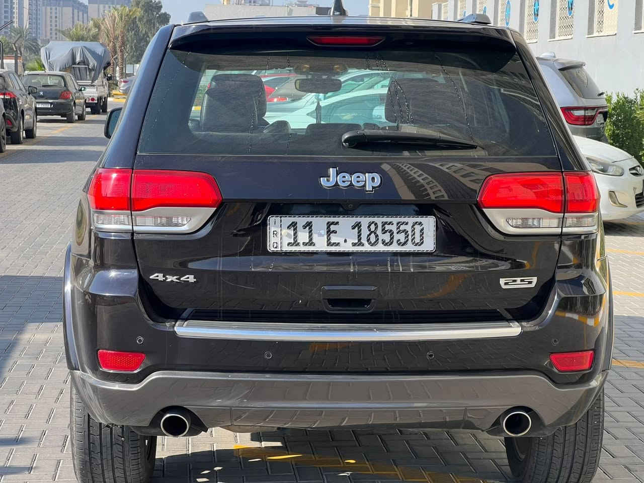 السلام عليكم جيب 2018 فئه 25 اعلى مواصفات فول الفول محرك 3600 بنوراما تشغيل عن بعد كراسي جلد معروفه مواصفات الفول السعر 195 حادثه بامريكا جاملغ امامي وخلفي ومصلح الامامي بامريكا والباقي هنا وبيه بين باب السكن والجاملغ تصليح ومرشوش كلير باسمي رقم وهزه جديده مكاني بغداد حي الاطباء‭٠٧٧١ ١٩٨ ٤٥٤٥‬
