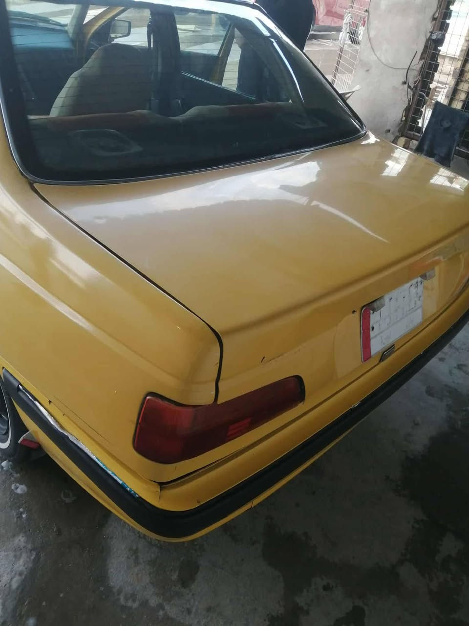 سياره بيجو بارص 2015 سياره نضيفه كلش محرك نضيف باتري جديد السياره ماناقصه اي شي المكان كربلاء المقدسه *********** سعرها 45  وبيه مجال
