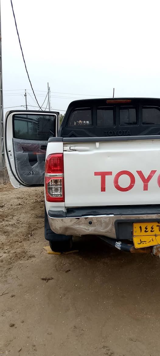 سلام عليكم فور ويل هايلوكس موديل 2013 رقم اربيل بئسم كردي مكينه وكير جدد سياره كفاله ع وضع الشركة تبريد تدفئه كير عادي رباعي شغال شاشه بلاتوث مكان النجف مشخاب  بيع او مراوس بسياره أقل منها اريد فرق ***********
