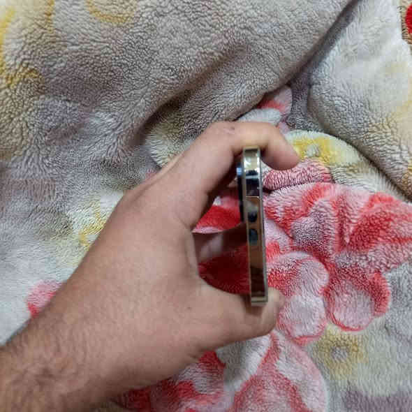 سلام عليكم ايفون 12 برو ماكس ذكره 256 بطاريه 91 جهاز نضيف بيه شخط بل ضهر كلش صغير او ما مثر مكان شهداء العبيدي *********** سعر خاص جهاز مامبدل بيه شي
