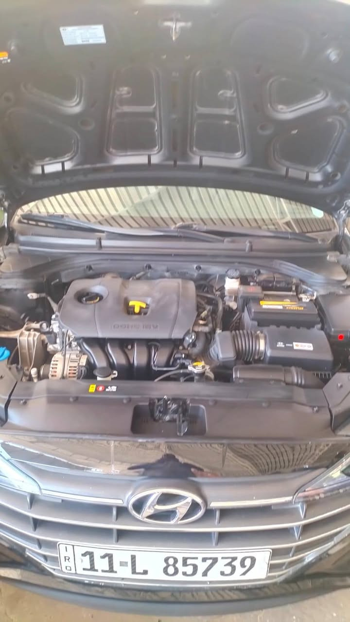 سلام عليكم من رخصة مدير الكروب النترا موديل 2019 نص فول السياره امريكي ضررها ب خشم الجاملغ الايسر  بدون داخل او ايرباك السياره خير من الله شوف العين السعر 132 وبيها مجال  مكانها ديالى الخالص  اتصل ع رقم وما اقصر وياك *********** مسلم ابو علي علمآ السياره بسمي السنويه جديده
