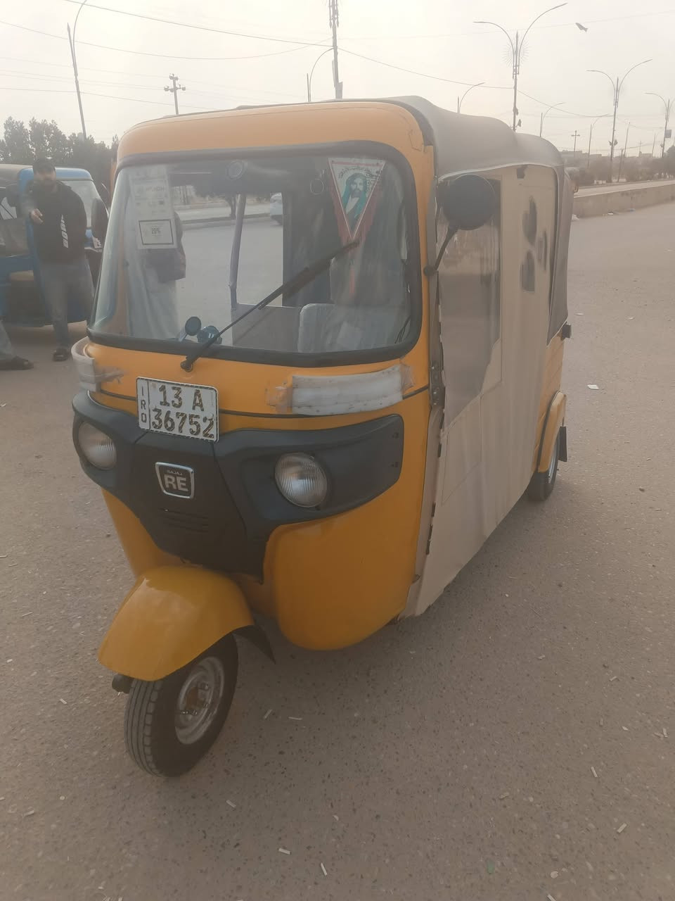 عشرين شهر ١٢ كشره كفاله مكينه مفتوحه سعر٣٠٠. ٦ وبيهه مجال قليل
***********
