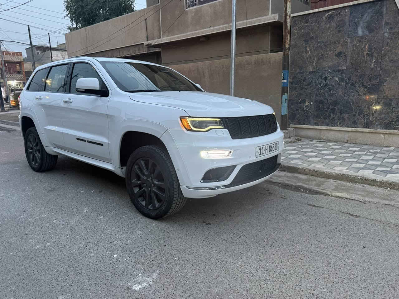 سلام عليكم حيب X فول مواصفات مديل 2019
ولا قطعه تبديل حته البنيد الصلي موجود عدي 

عدي شبر صبغ بتكمه وموجوده صوره ضربه طخيتها بيدي موجوده بصور ومصلحه كامله 
مواصفات بنورامه مري شفط رادار 

فول الفول ماشيه 41 ميل 

بغداد رقم نكليزي بسمي 

تحويل ثاني يوم 

تخم تاير جديد 

السعر 255مكاني بغداد الشعب 

بيع فقط 

***********
