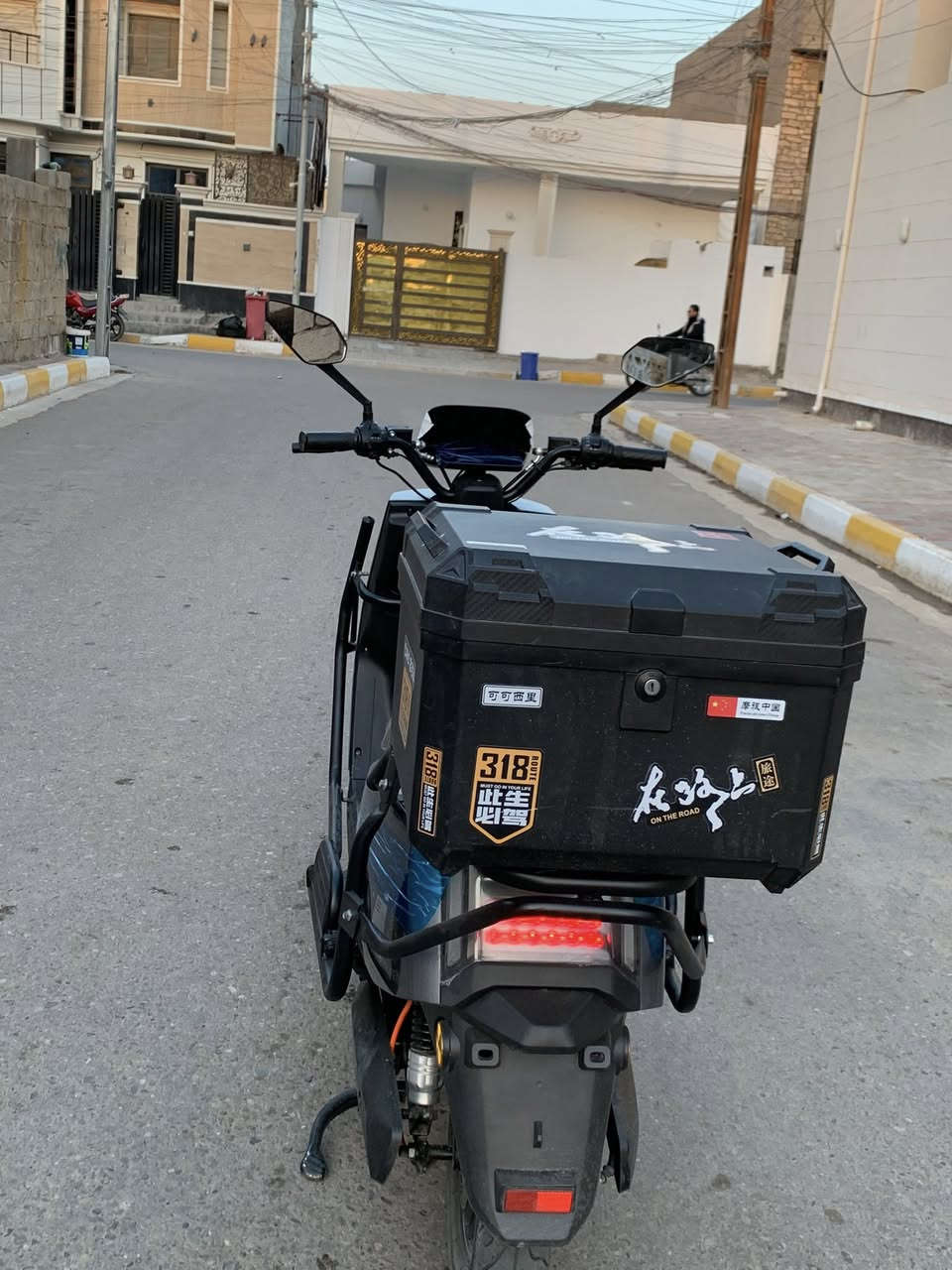 السلام عليكم موطور شحن للبيع نوع golden موديل2025موطور بعده جديد 6بطاريات الكبار شرط تفحص يلا تأخذ فول مواصفات لايت زينون عالي ناصي بصمتين سويجين +سويجين مال صندوق ويل رياضي تاير چوبلس السعر 650 وبي مجال العنوان الرمادي تأميم قادسيه الأولى للاتصال ***********
