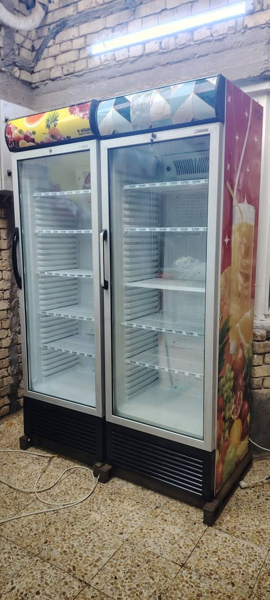 عارضات عمودية شرط شغل وتبريد نضيف جدا نوعية ايكور تركيا شراي يتصل *********** موجود وتساب البصرة, العراق
