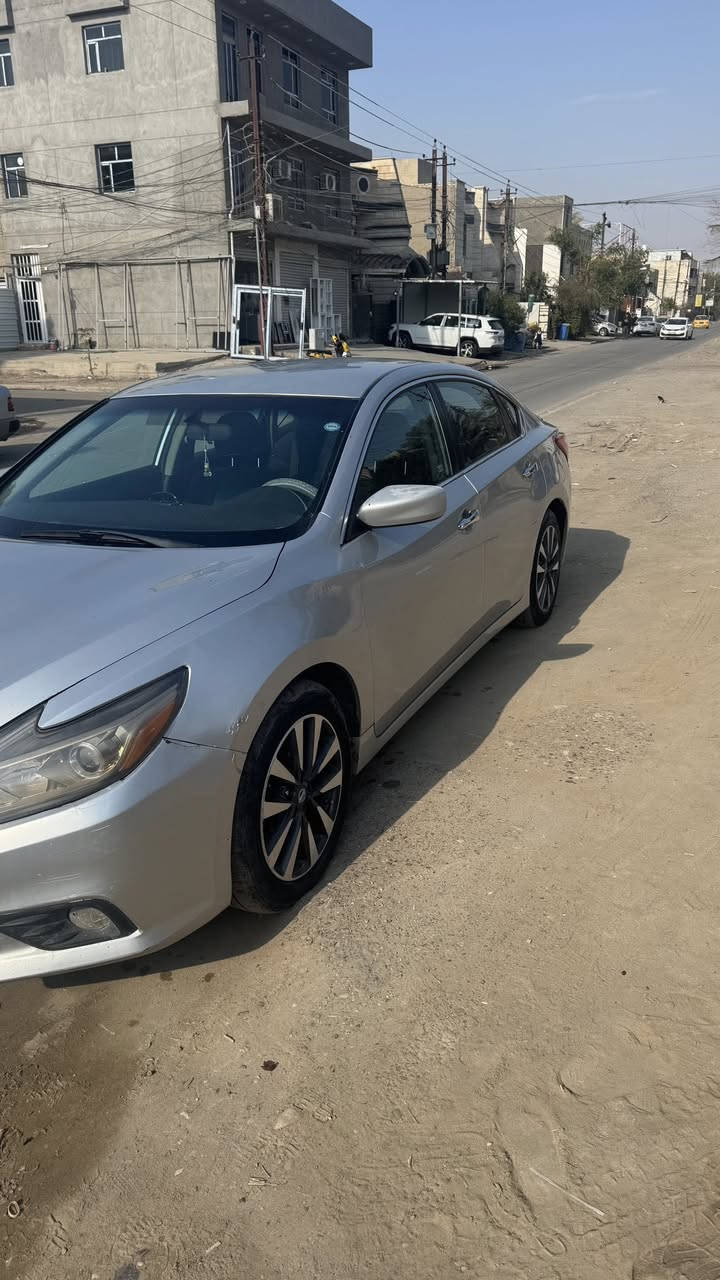 نيسان التيما موديل 2017 رقم سليمانية حادثها بنيد وجاملغ مواصفات sv معروفة السعر 122 
صور الحادث مرفقة مع الصور 
للاستفسار الاتصال ***********
