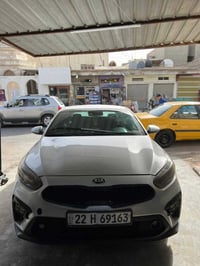 كيا فورتي 2019 رقم شمالي سياره حلوه ناشر سونار بيها قطع صبغ بدون دواخل...