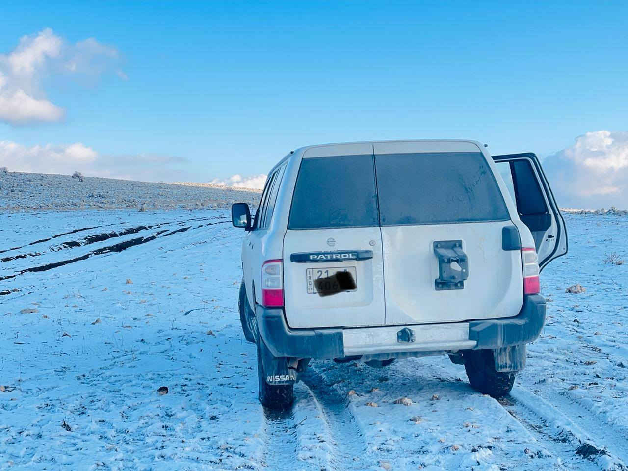 نیسان پاتڕۆڵ 2002 ناو سپی محەسەنە
ناوی نیە لە حاسیبە
ناوی زۆر جوان ماوەتەوە
تەبرید ساردو گەرم بە شەرت
چوار تایەی نیو جەبەڵی لۆکی لەسەرە 
کامل مەسرەف کراوەو کامل ژێری تازە کراوەتەوە 
مەسرەفێکی باشی لێکراوە
رەقەم سلەیمانی سەنەوی تا ٢٠٢٨ تازەیە
 تەحویل بە شەرت ناوی نیە لە حاسیبە هەموی بە شەرت
ساڵانسای بیلاد
دەبڵ ئەکسلو کارەبایو دوگمەی تەنکی
 بەدل کردن ئیش ئەکات
ئەوەش سۆنەرەکەی بەس ئەو ٣ جێیەی بۆیاخە 
زۆر کەمە هیچ دەعمو لێدراوی نیە ناوی نەگرتوە

سـعـر : لە کۆمێنت داوابکە ڕاستەوخۆ بۆت دێت 📥 

گێر و مەکیەنەی بەشەرت 
هیچ کێشەیەکی تێدا نییە 

ژمارەی خاوەنەکەی 
***********
