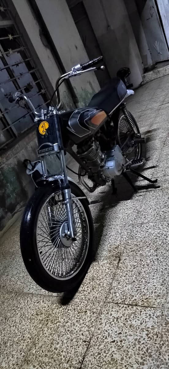 السلام عليكم درجاا حربي اتنس مكان 2025 شرط ما مفتوحا درجا شلعا او معدل شرط كلها تعميرا جديدا سعر 575 او بها مجال لطيبين مكاني موصل كراج شمال ال مو شراي لا يرسلني


**إذا كنت صاحب هذا الإعلان وتريد حذفه لأي سبب، رجاءا أرسل رسالة إلى الدعم الفني**