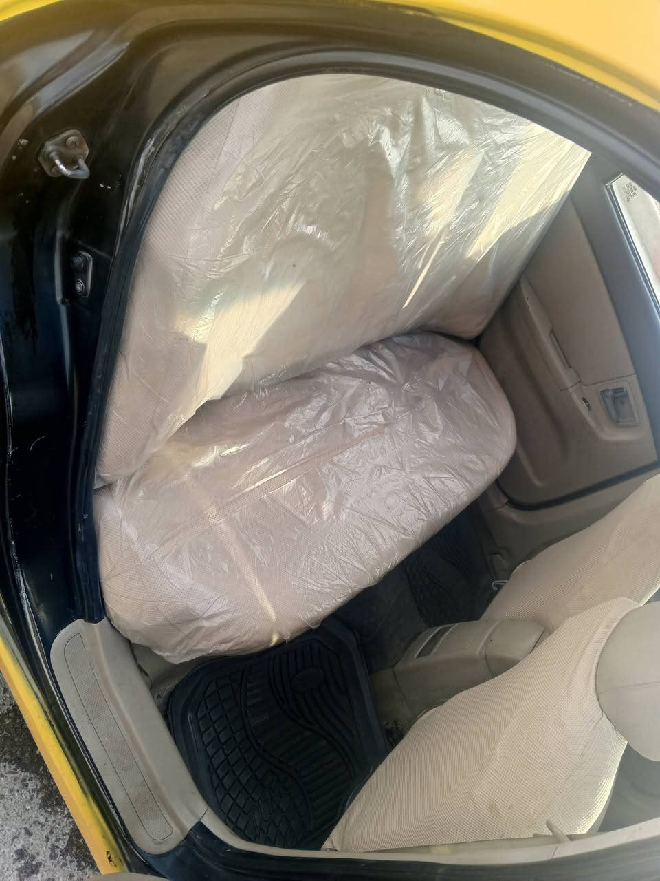 سلام عليكم سيراتو خليجي للبيع 2008 مكينة 1600قطرتين بسمي هزة جديدة مصفرة هيئة غرامات سنوية 29 مكينة وكير حدادية كهربيات تبريد عوزة بس غاز تخم تاير ابوالخطة مبدل جاملغ امامي وبنيد بدون دواخل السعر 76 وبية مجال رقم هاتف *********** مكاني كربلاء❤
