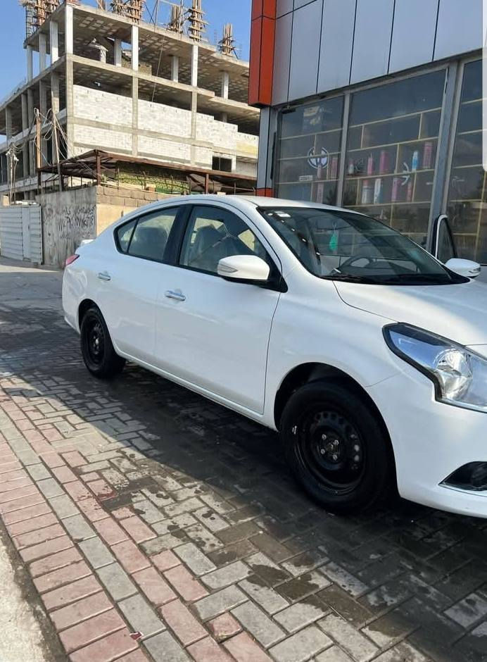 نيسان سني اكسترا مصري 2025 مناسبة تقريبا 18 الف بيها زلغ اسفل الدعامية الامامية وزلغ بالدعامية الخلفية وضربة خفيفة بالجاملغ الخلفي بسيطة جدا والباقي كفالة عامة رقم دولي السنوية 2029 السعر 122


**إذا كنت صاحب هذا الإعلان وتريد حذفه لأي سبب، رجاءا أرسل رسالة إلى الدعم الفني**